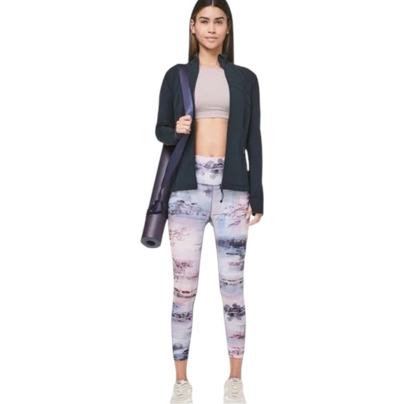 Lululemon Wunder Under Crop High-Rise Luxtreme 21" Sunrise Silhouette Multi Sz 4 - Picture 2 of 15